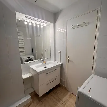 아파트 Chic Studio At Arc De Triomphe And Champs Elysees 파리