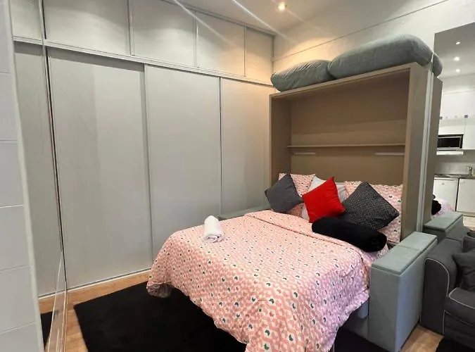 Chic Studio At Arc De Triomphe And Champs Elysees